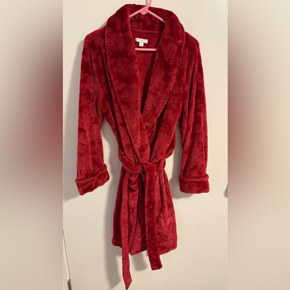 Charter Club Plush Deep Red Women's Short Robe with Tie